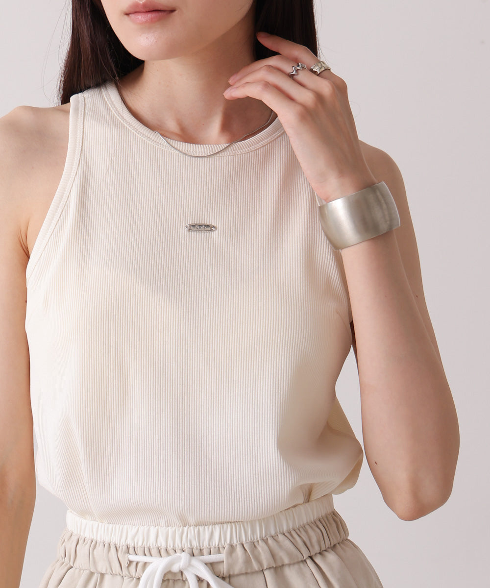 ロゴプレート付アメスリタンクトップ