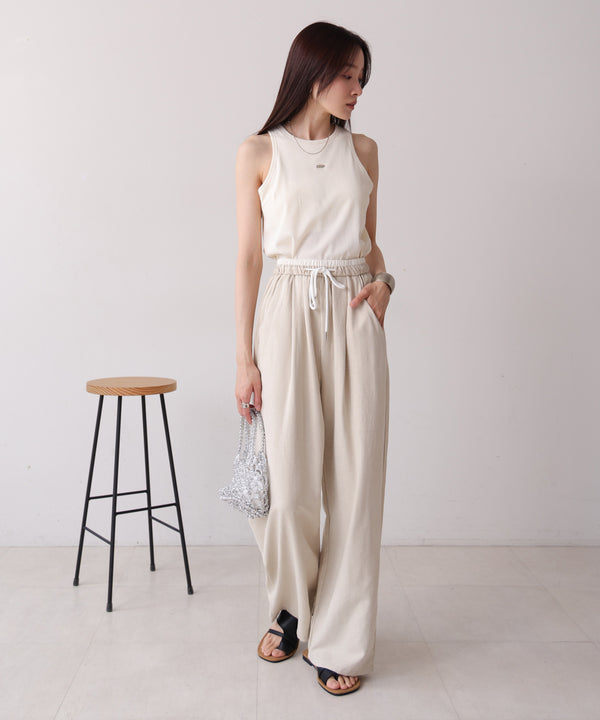 ロゴプレート付アメスリタンクトップ