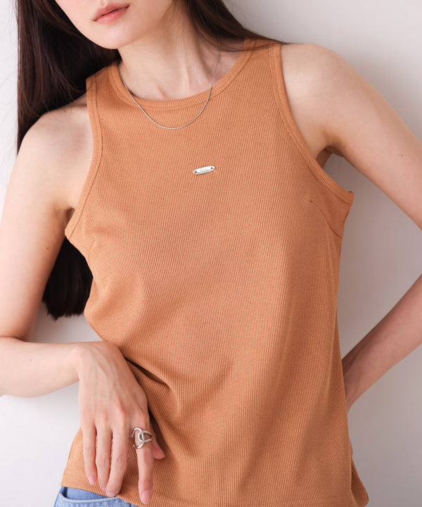 ロゴプレート付アメスリタンクトップ