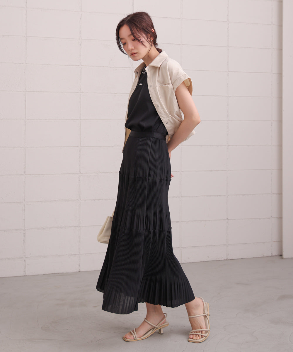 ロゴプレート付アメスリタンクトップ