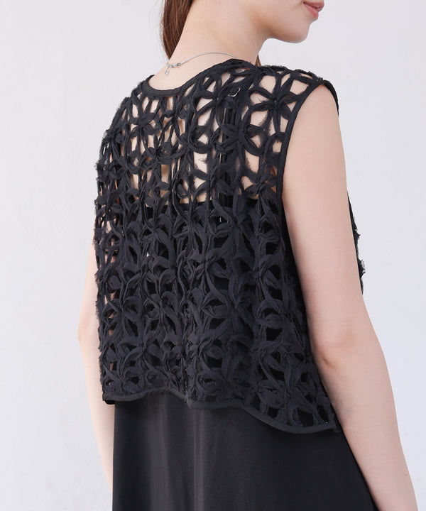 前後２ＷＡＹフラワーレースベスト