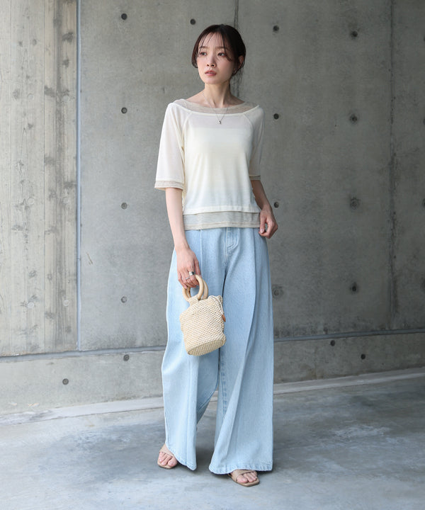 レイヤードオフショル風カットトップス