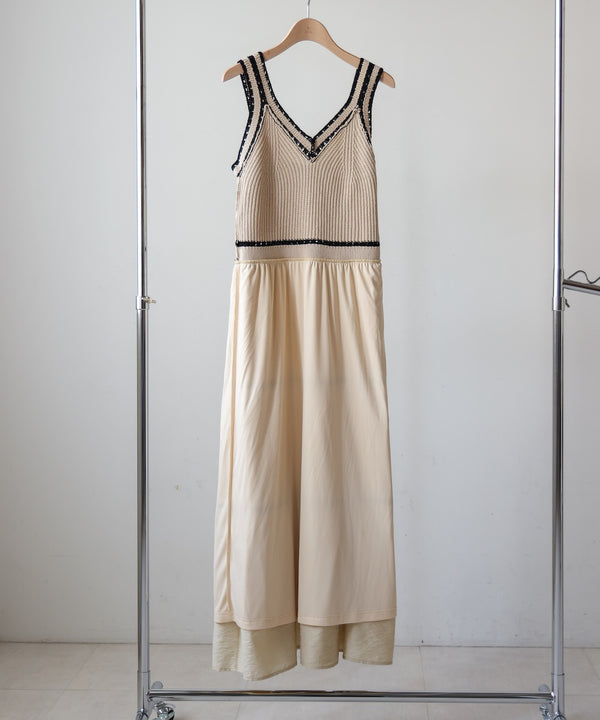 ニットドッキングティアードワンピース