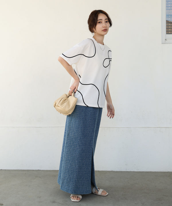 コード刺繍使いＴシャツ