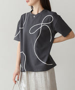 コード刺繍使いＴシャツ
