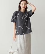 コード刺繍使いＴシャツ