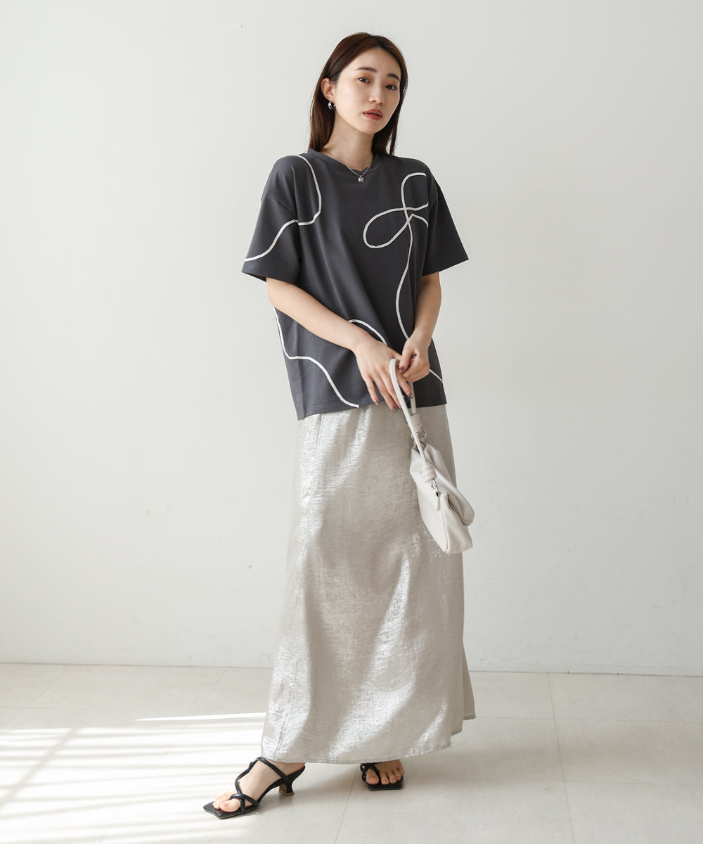 コード刺繍使いＴシャツ
