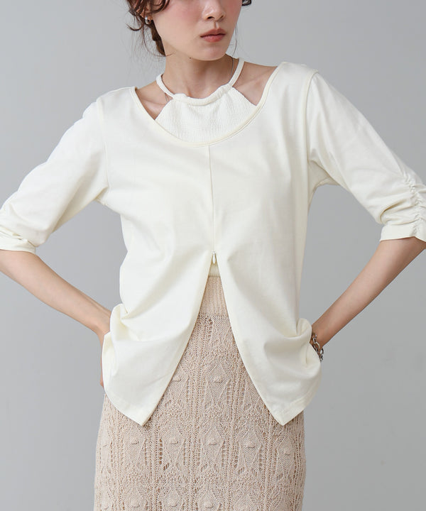 レイヤード風フロントジップトップス