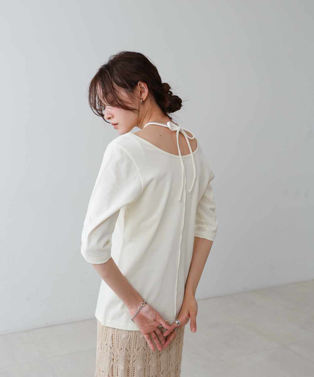 レイヤード風フロントジップトップス