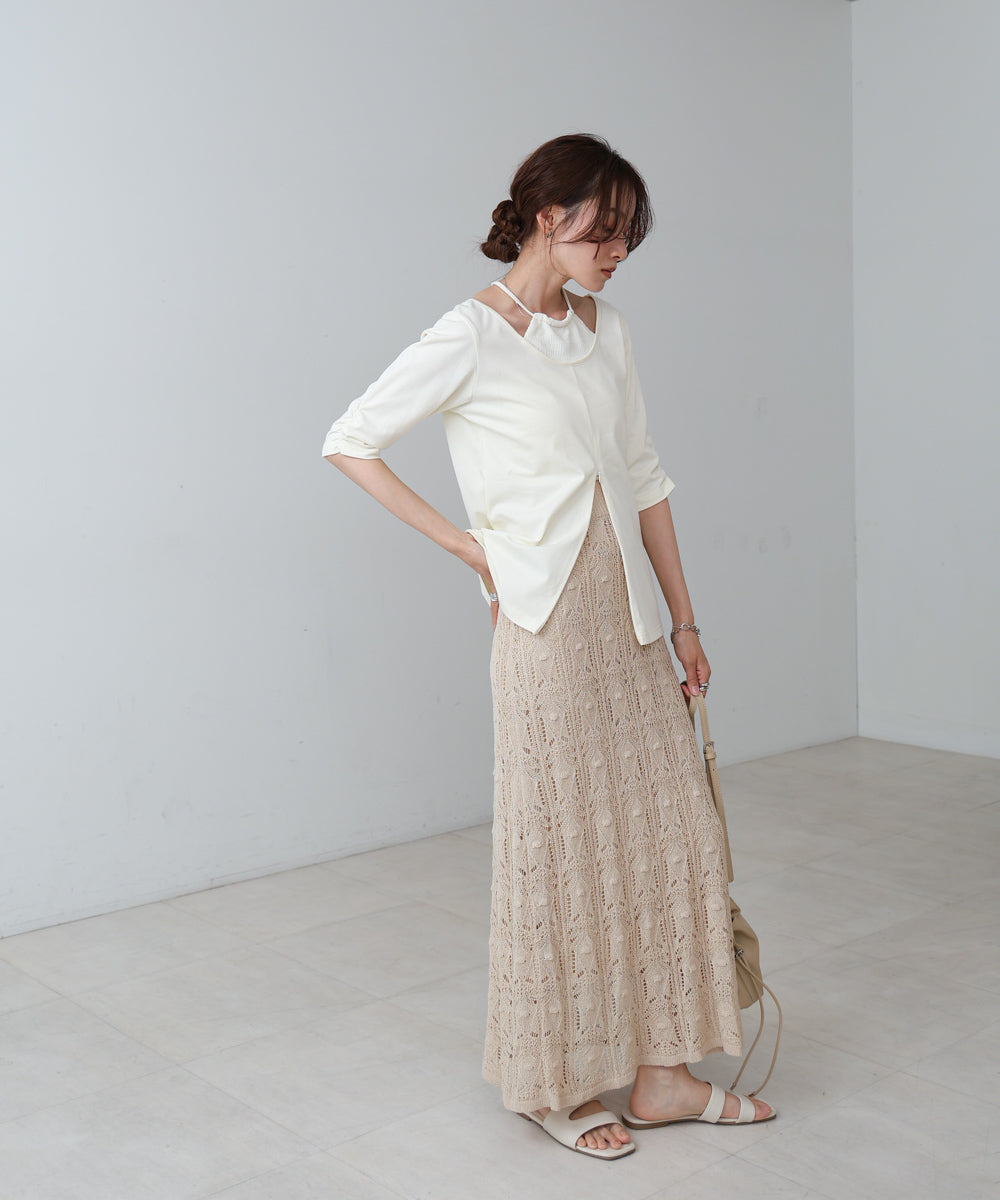 レイヤード風フロントジップトップス