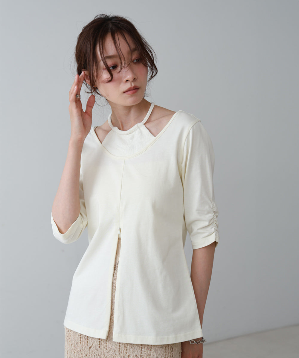 レイヤード風フロントジップトップス