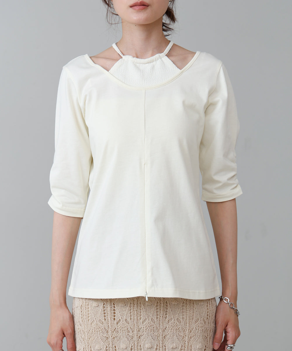 レイヤード風フロントジップトップス