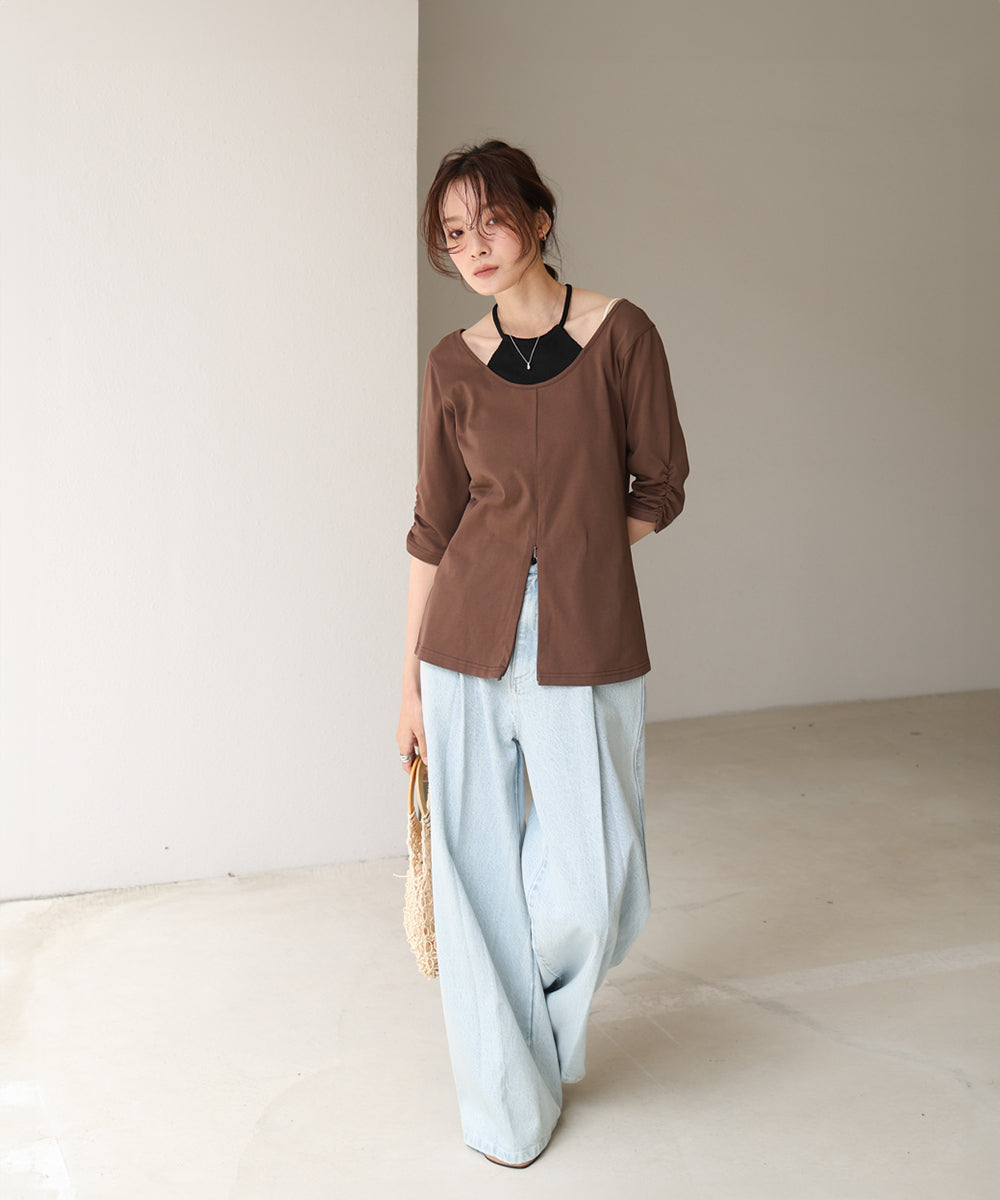 レイヤード風フロントジップトップス