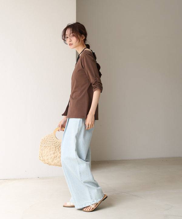 レイヤード風フロントジップトップス