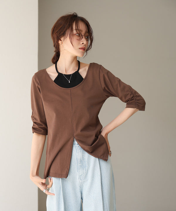 レイヤード風フロントジップトップス