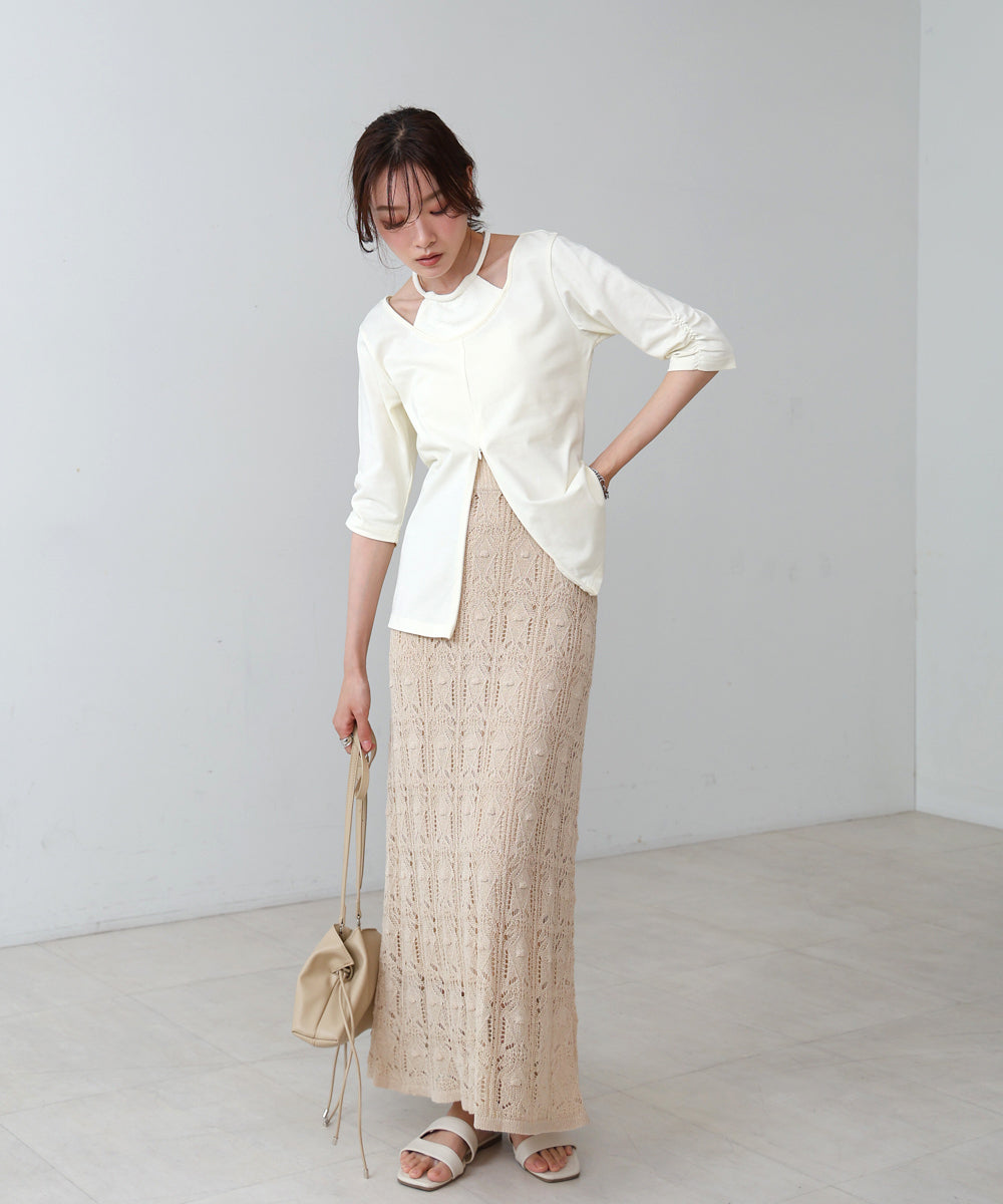 レイヤード風フロントジップトップス