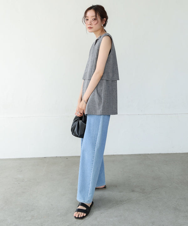 レイヤード風ノースリーブブラウス