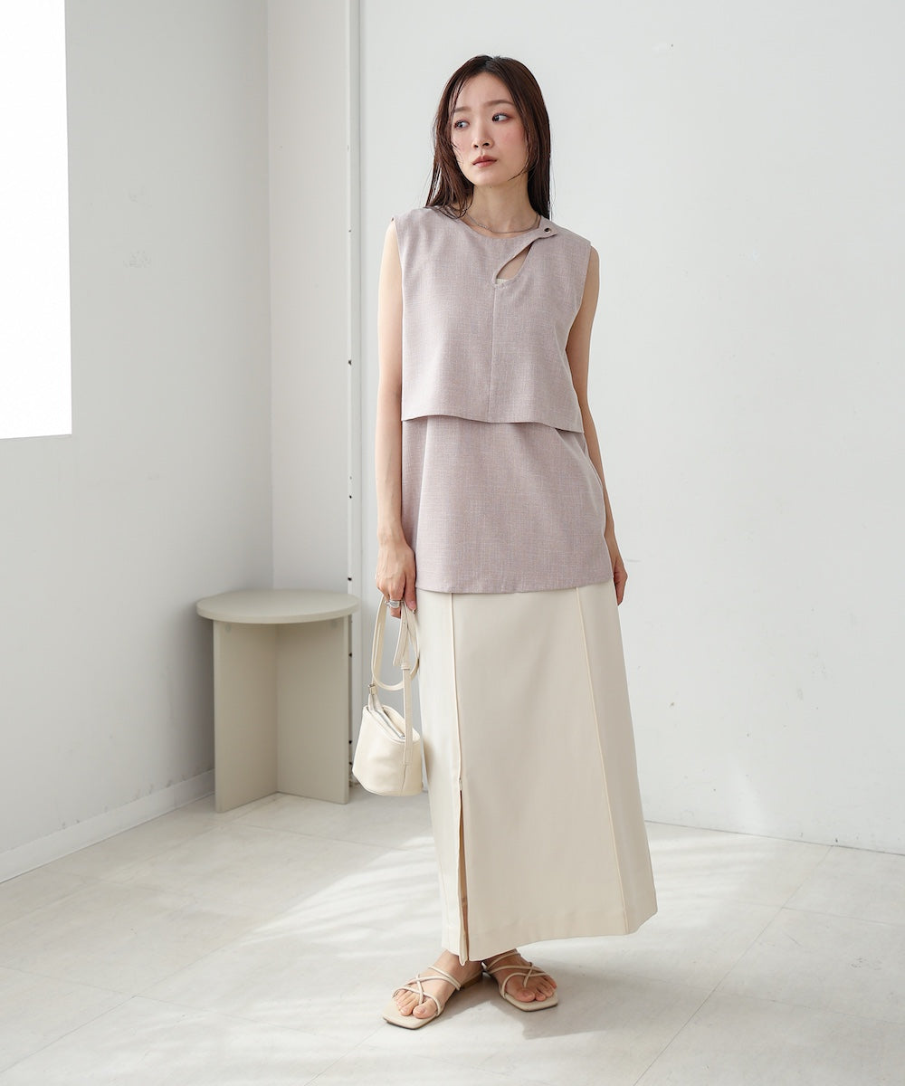 レイヤード風ノースリーブブラウス