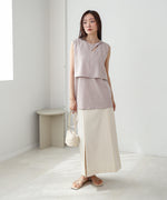 レイヤード風ノースリーブブラウス