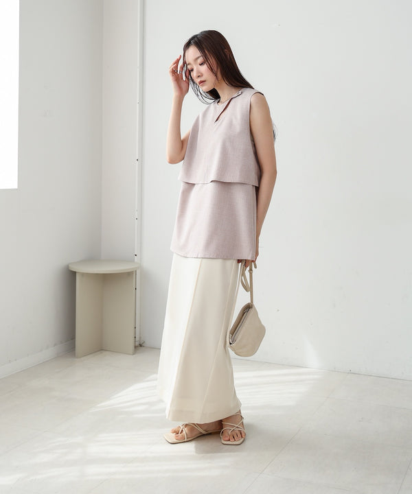 レイヤード風ノースリーブブラウス