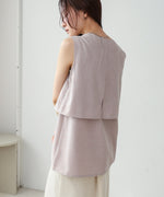 レイヤード風ノースリーブブラウス