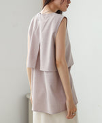 レイヤード風ノースリーブブラウス