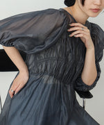 ビスチェ風シアーペプラムブラウス