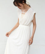 【選べる】【低身長向けサイズあり】前後２ＷＡＹウェーブ柄シュシュ付ワンピース・オールインワン