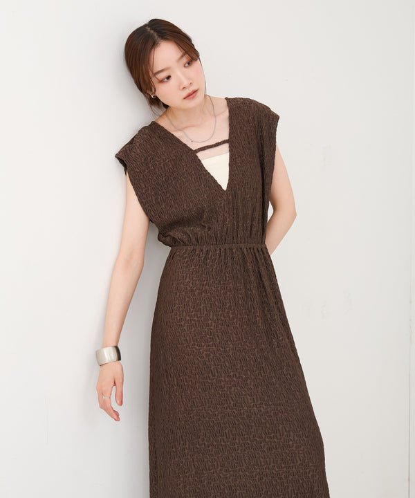 【選べる】【低身長向けサイズあり】前後２ＷＡＹウェーブ柄シュシュ付ワンピース・オールインワン