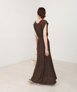 【選べる】【低身長向けサイズあり】前後２ＷＡＹウェーブ柄シュシュ付ワンピース・オールインワン