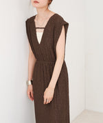 【選べる】【低身長向けサイズあり】前後２ＷＡＹウェーブ柄シュシュ付ワンピース・オールインワン