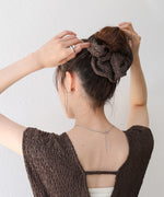 【選べる】【低身長向けサイズあり】前後２ＷＡＹウェーブ柄シュシュ付ワンピース・オールインワン