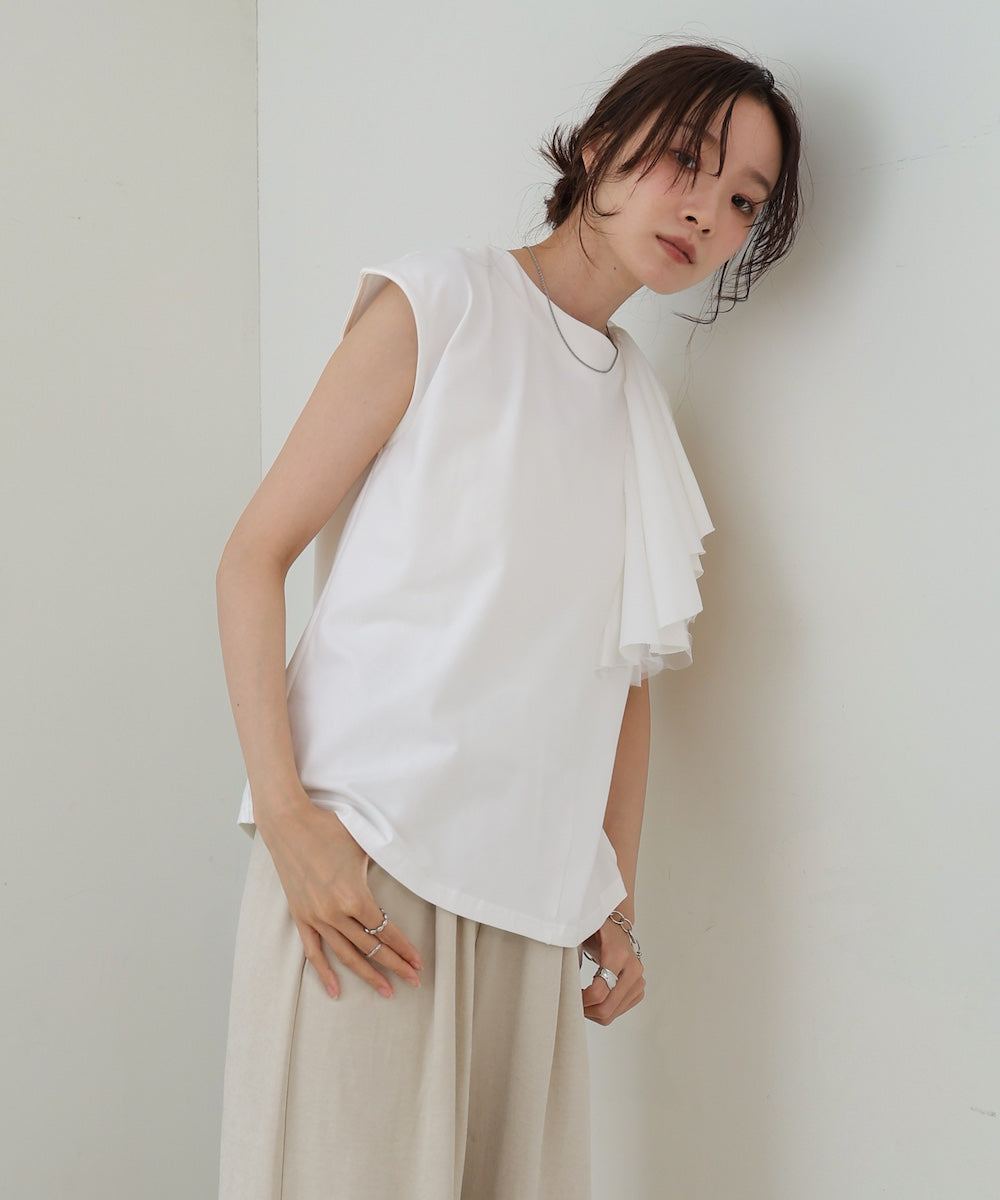 イレヘムラッフルデザインカットソー