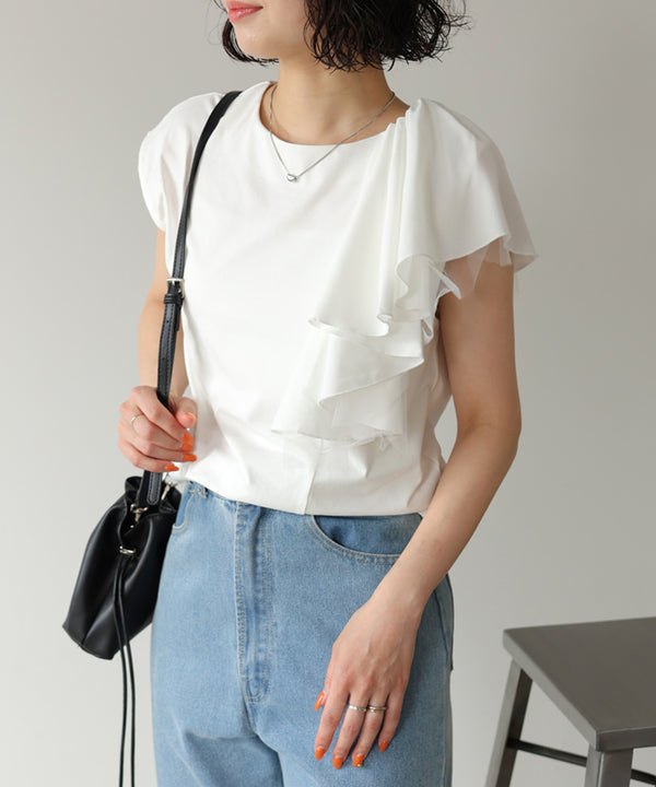 イレヘムラッフルデザインカットソー