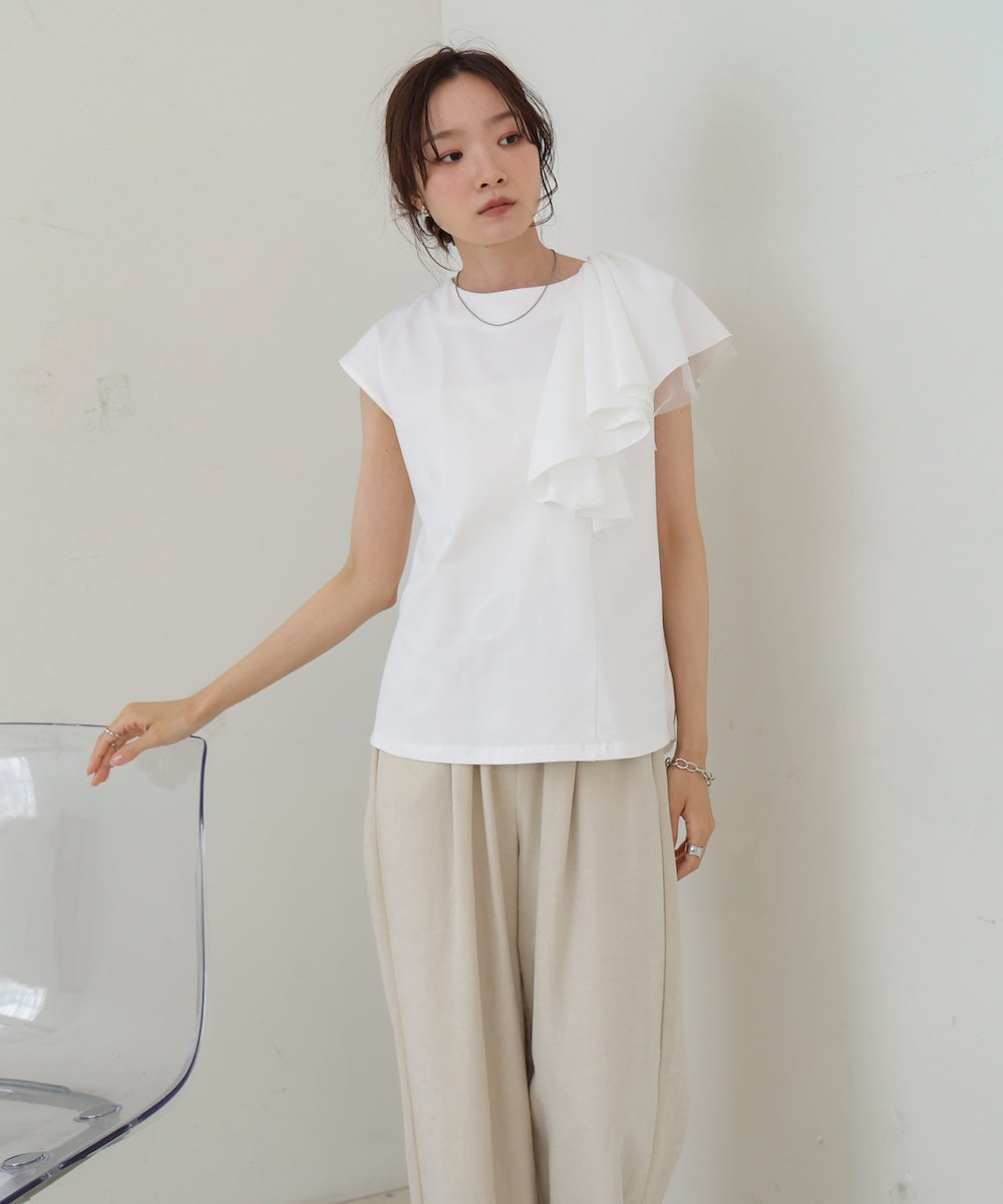 イレヘムラッフルデザインカットソー