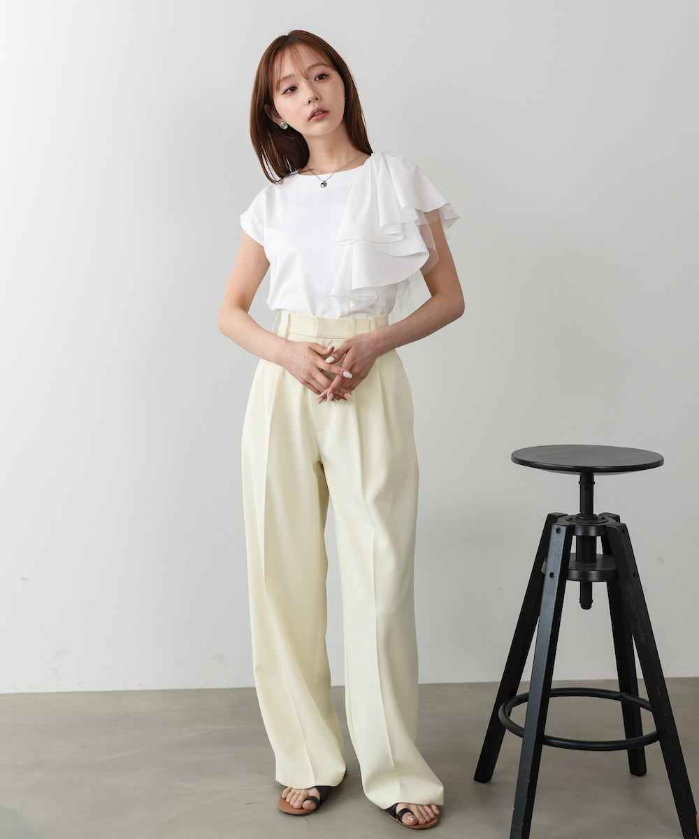 イレヘムラッフルデザインカットソー