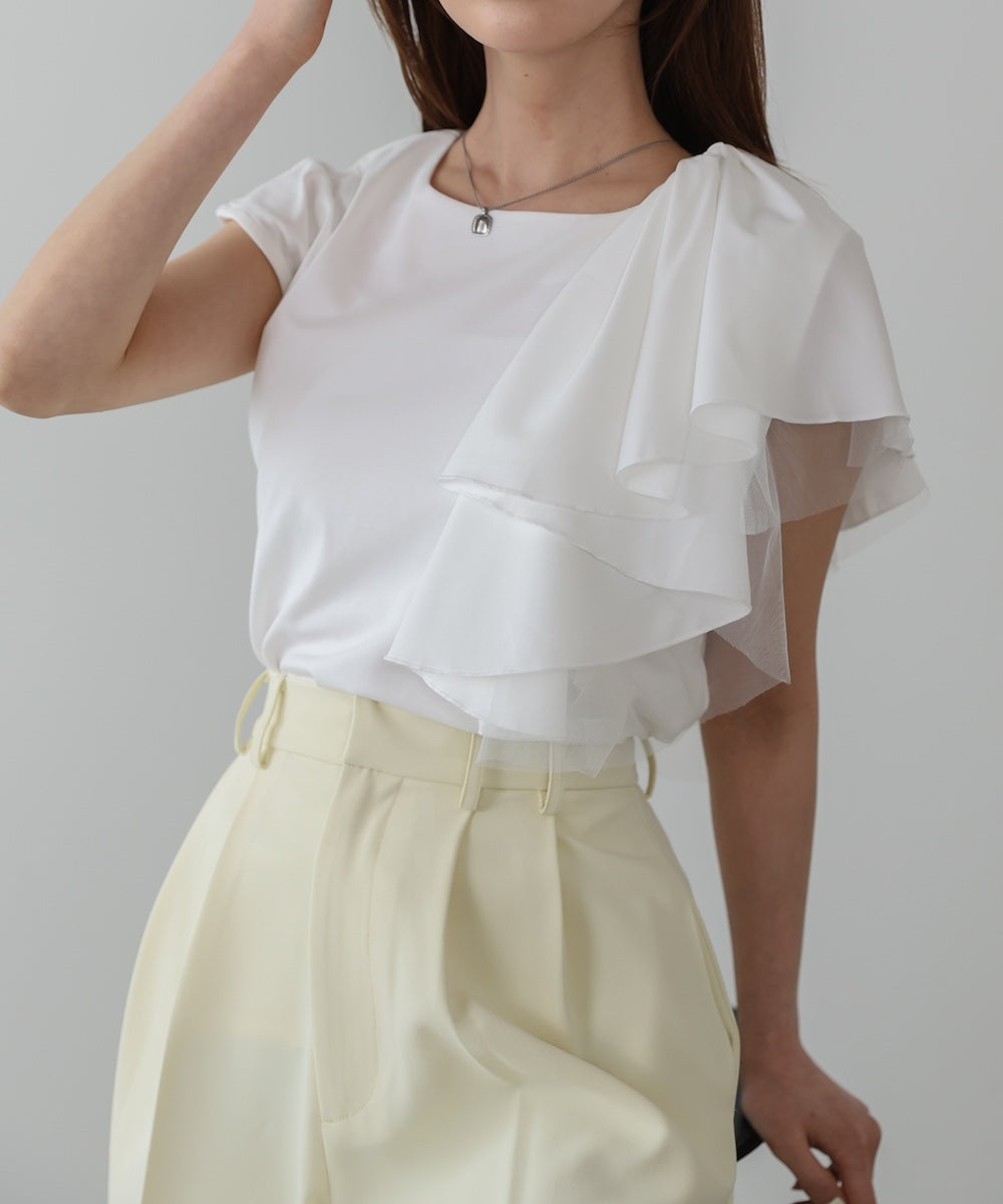 イレヘムラッフルデザインカットソー