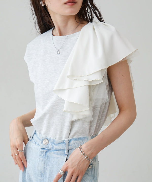 イレヘムラッフルデザインカットソー