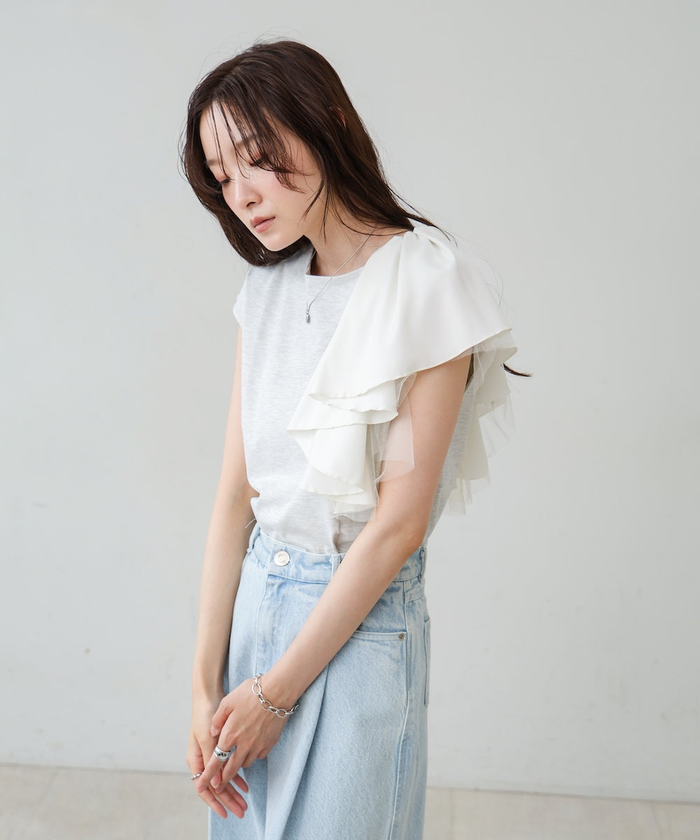 イレヘムラッフルデザインカットソー