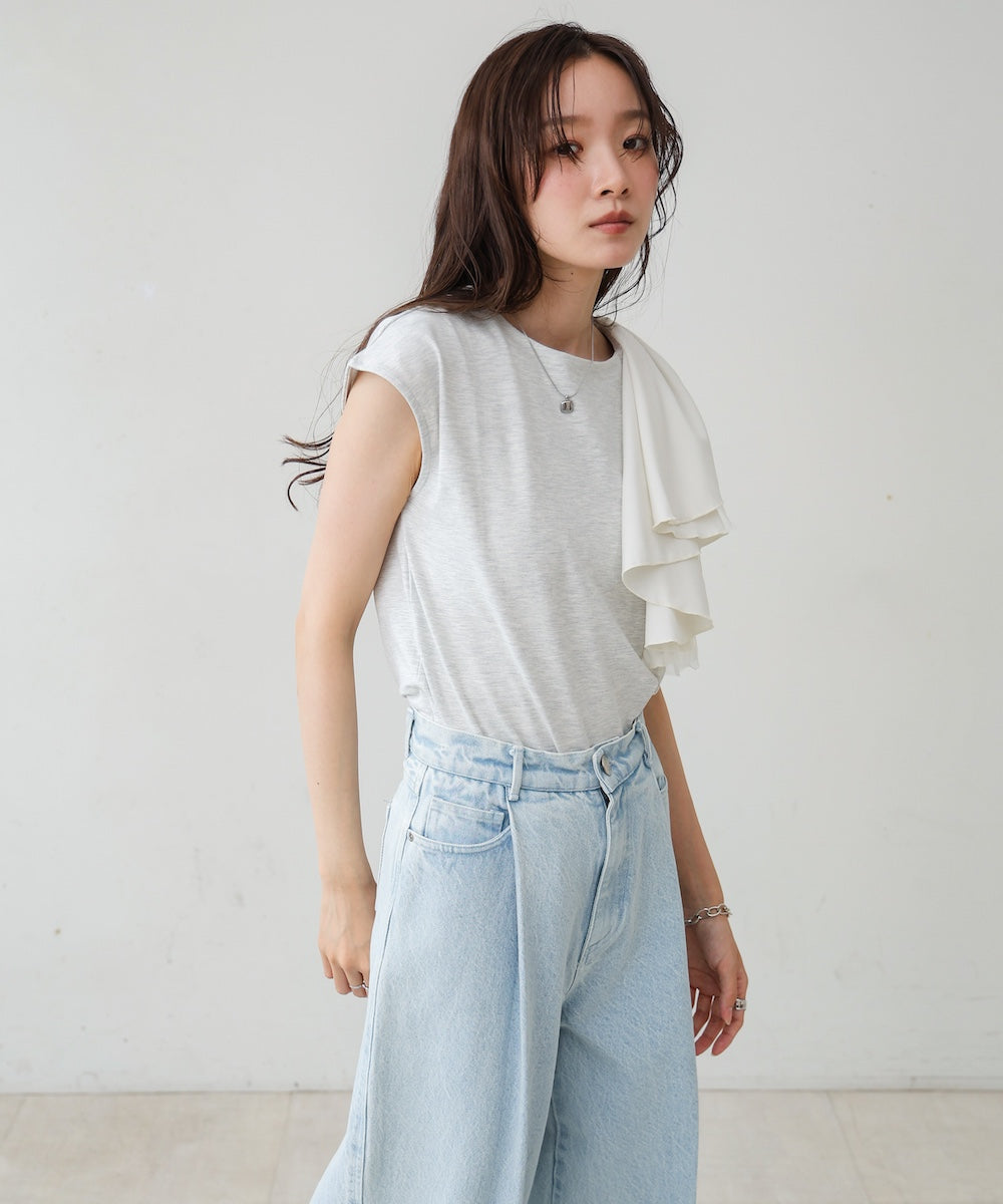 イレヘムラッフルデザインカットソー