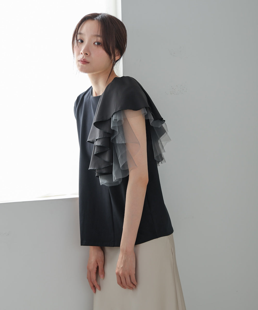 イレヘムラッフルデザインカットソー