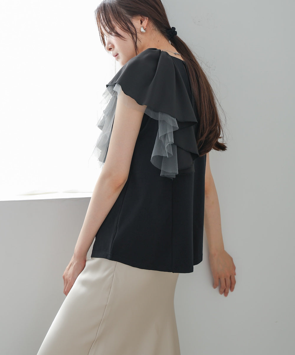 イレヘムラッフルデザインカットソー