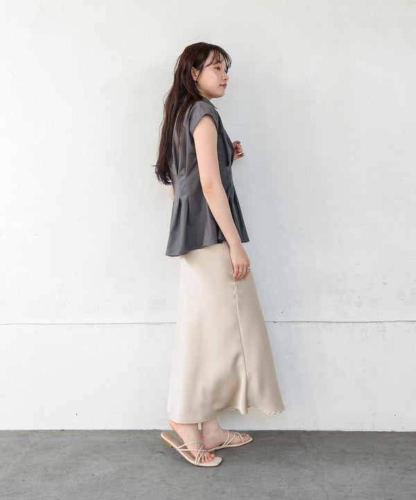 ウエストタックシャツ