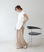 スクエアーショルダーペプラムトップス