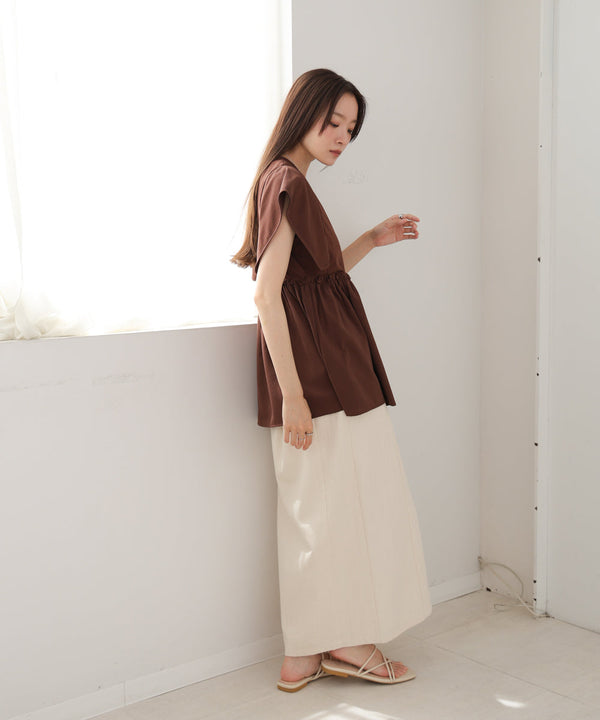 スクエアーショルダーペプラムトップス