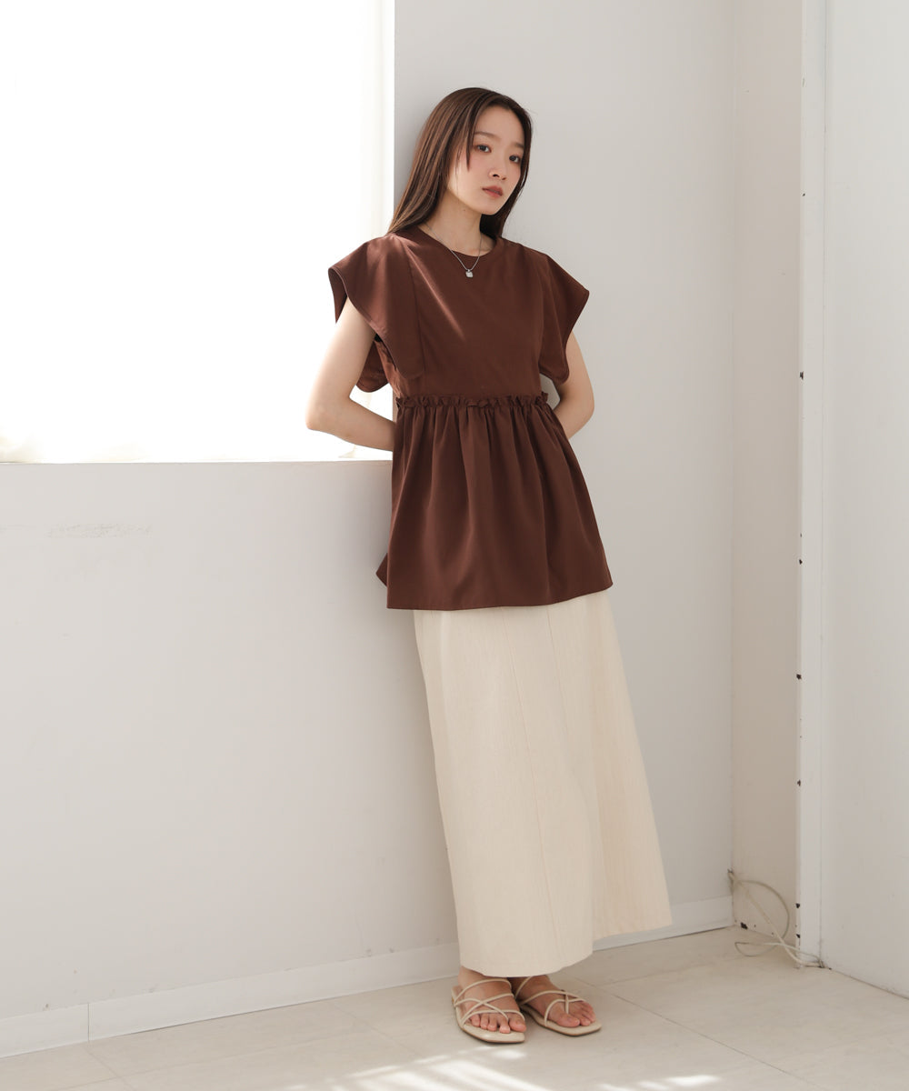 スクエアーショルダーペプラムトップス