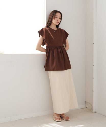 スクエアーショルダーペプラムトップス