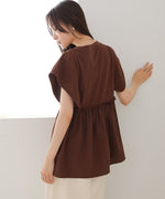 スクエアーショルダーペプラムトップス