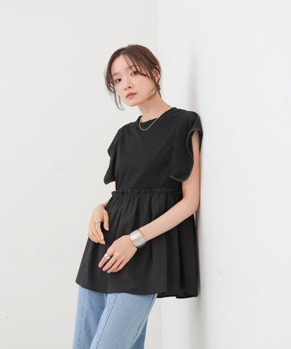 スクエアーショルダーペプラムトップス