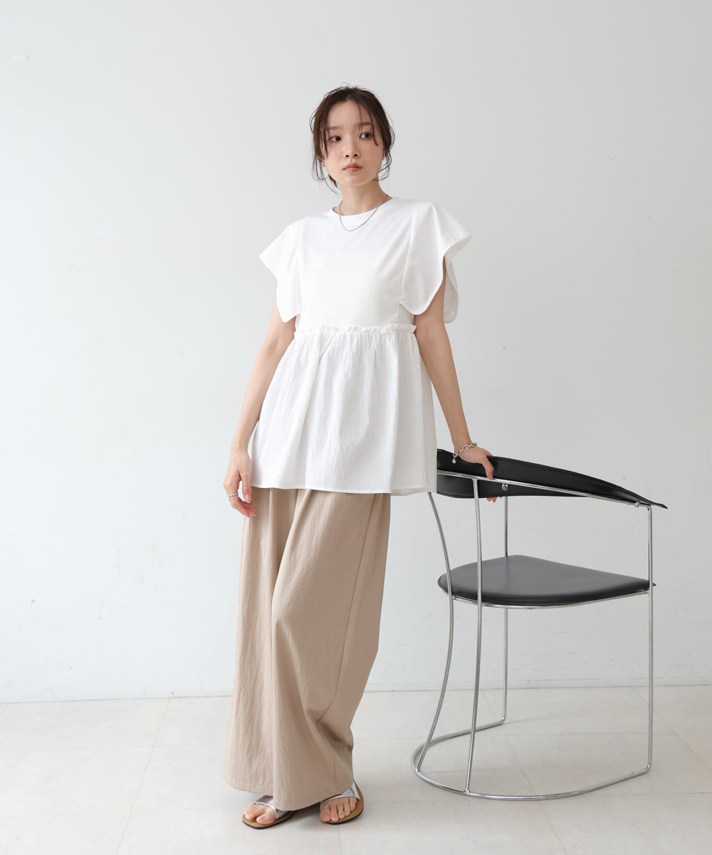 スクエアーショルダーペプラムトップス